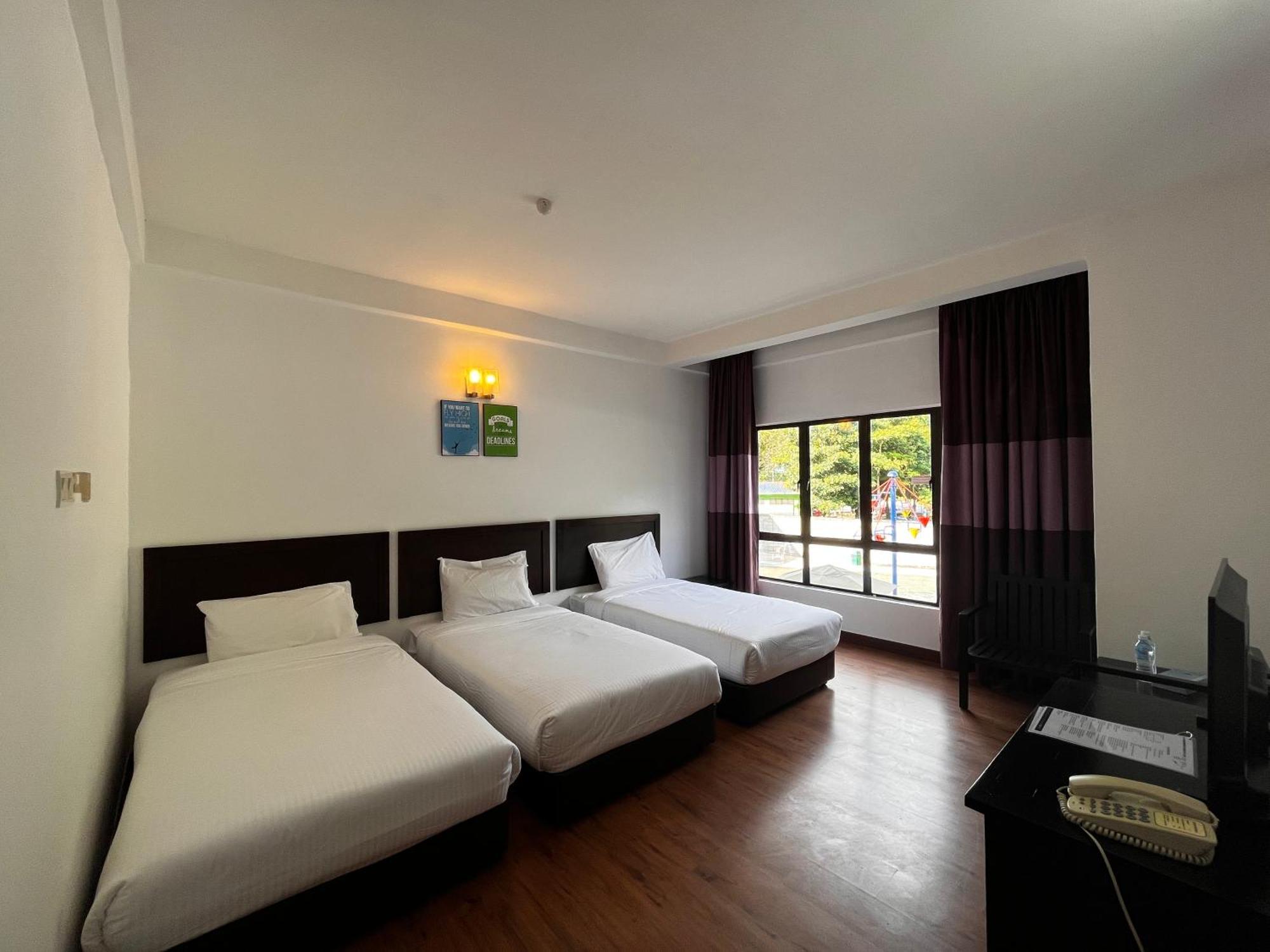 Erya By Suria Hot Spring Bentong Hotel Exterior foto